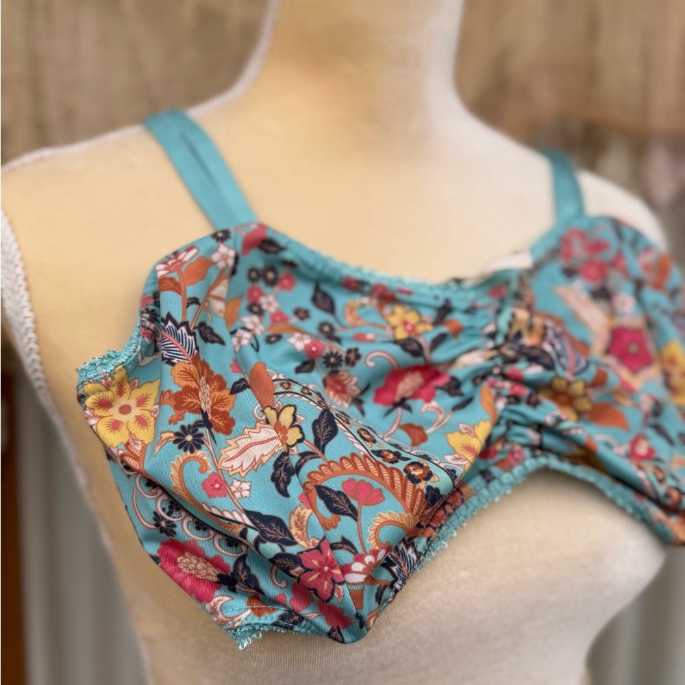 Spell Hendrix Bralette, Large - image 4